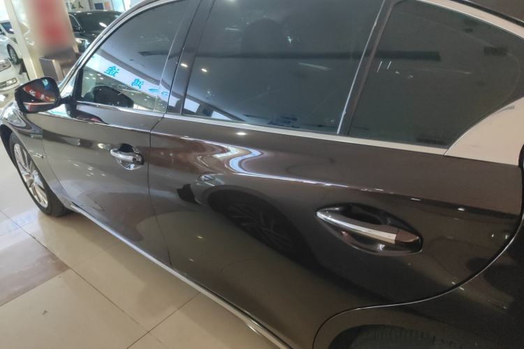 Used Infiniti Q50L 2018 2.0T Enjoyment Version China V Standard
