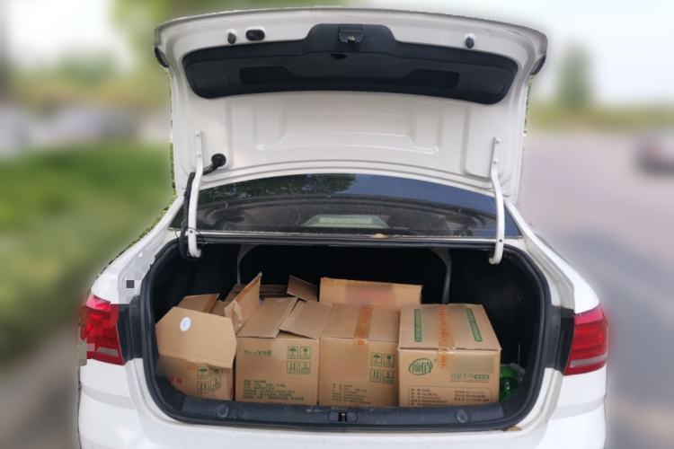 Used Volkswagen Lavida 2015 1.6L Manual Comfort Edition
