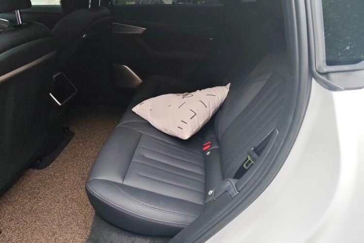 Used ONVO L60 2024 60 kWh Rear-Drive Version
