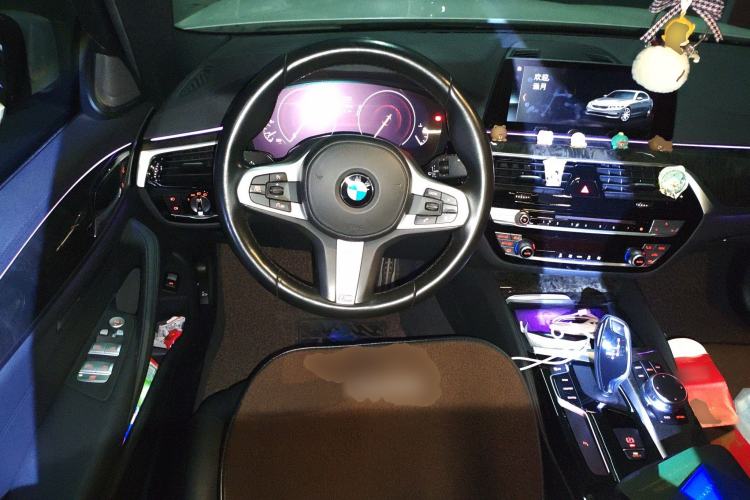 Used BMW 5 Series 2019 525Li M Sport Package
