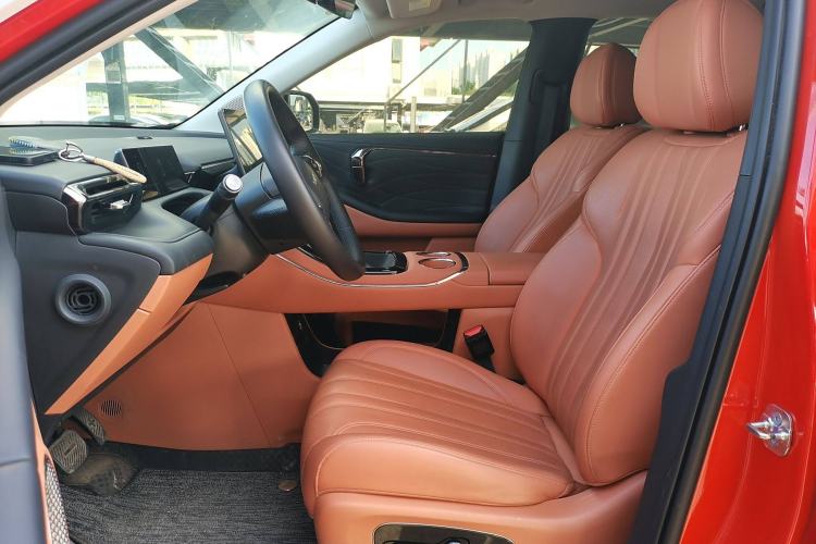 Used AION V 2024 Aion Tyrannosaurus 650 LiDAR Edition