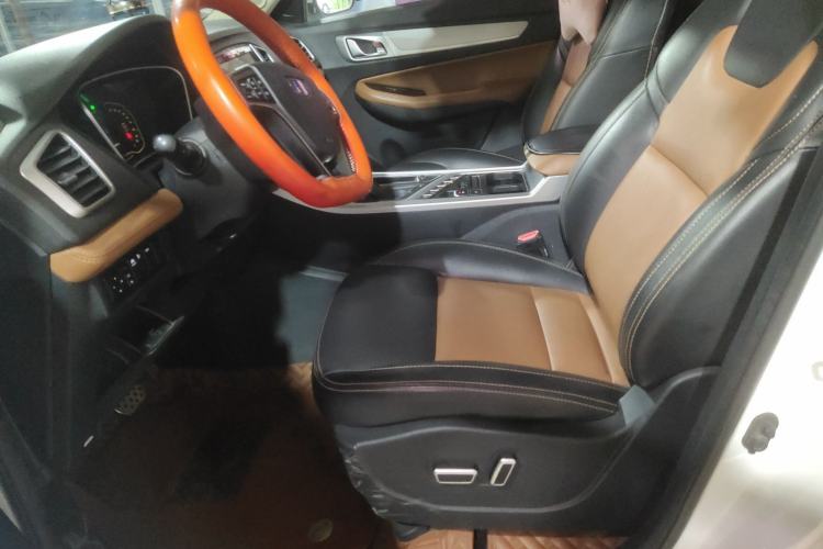Used Geely Auto Vision X6 2018 1.4T CVT 4G Connected Flagship Edition
