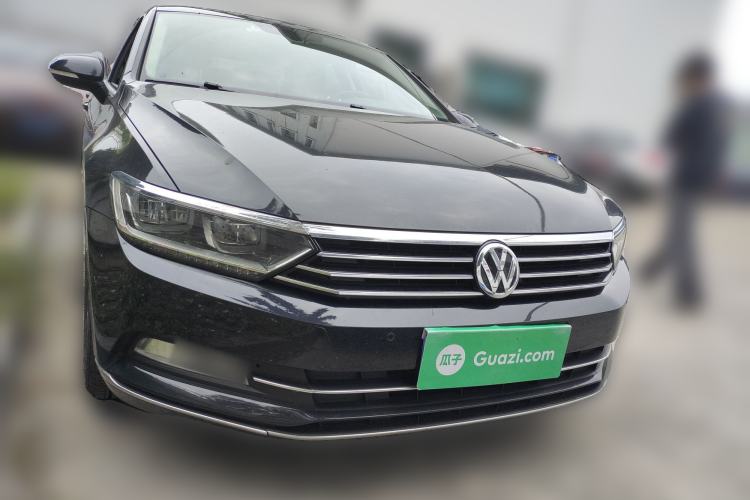 Used Volkswagen Magotan 2018 Facelift 330TSI DSG Luxury Model Front
