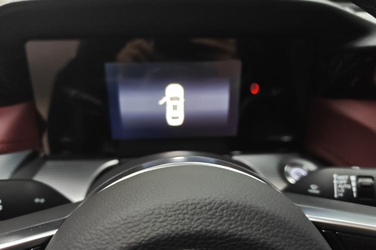 Used Hongqi H5 2024 1.5T DCT Smart Connect Flagship Edition Instrument Cluster