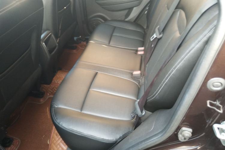 Used Renault Kadjar 2017 2.0L Two-Wheel-Drive Leading Edition
