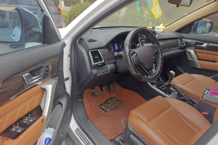 Used Haval H2 2014 1.5T Manual Two-Wheel Drive Elite Edition