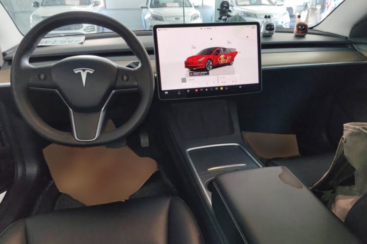Used Tesla Model 3 2022 Rear-Wheel-Drive Version Center Console
