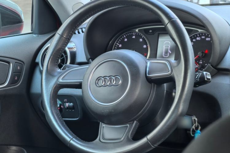 Used Audi A1 2016 30 TFSI Sportback Design Fashion Edition
