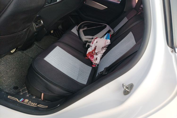 Used BYD Qin Pro 2019 Super Edition 1.5TI Automatic Smart Connect Enjoyment Model China VI Standard