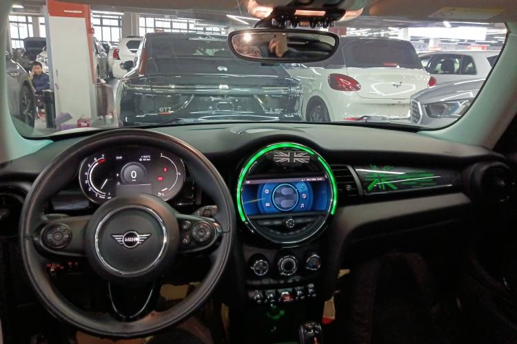 Used MINI MINI 2021 1.5T COOPER Classic Edition