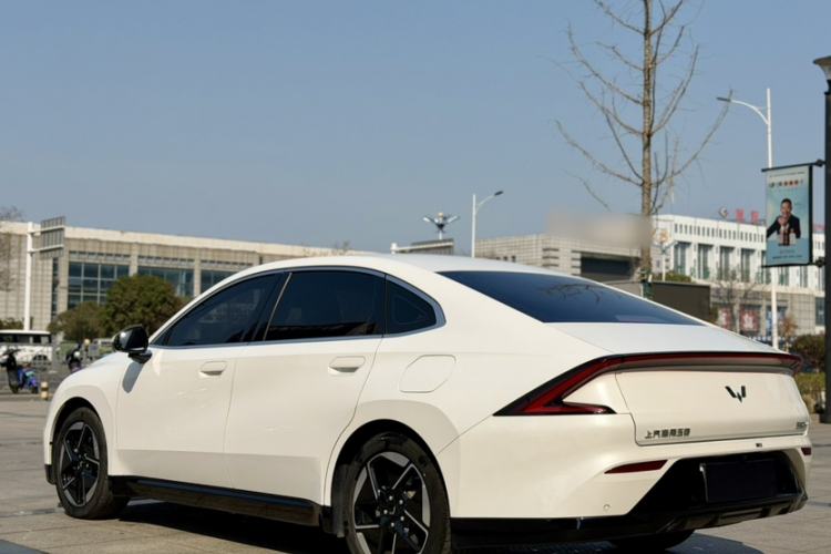 Used Wuling Xingguang 2024 Co-Creation Edition 510 Advanced Model