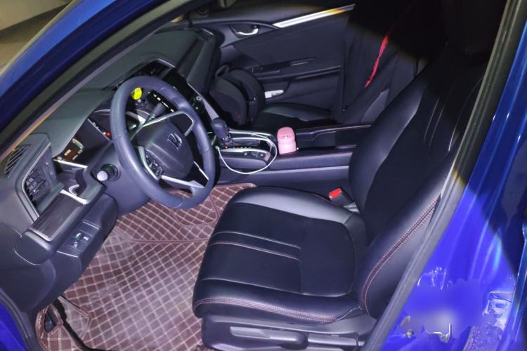 Used Honda Civic 2019 220TURBO CVT Dynamic Edition China VI Left Front Seat