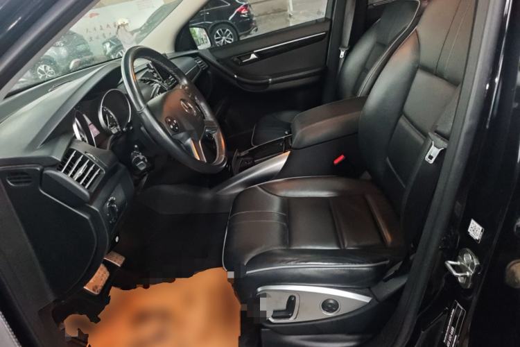 Used Mercedes-Benz R-Class 2017 R 320 4MATIC Business Edition Prestige Model