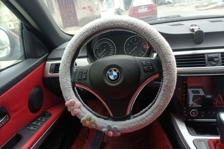 Used BMW 3 Series 2011 325i Convertible Coupe Steering Wheel