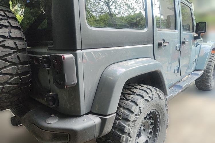 Used Jeep Wrangler 2014 3.0L Sahara Four-Door Edition Rear Right 45 Deg