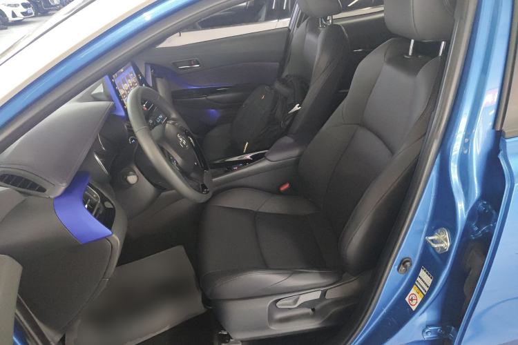 Used Toyota IZOA 2018 2.0L Yichi Edition China V Standard