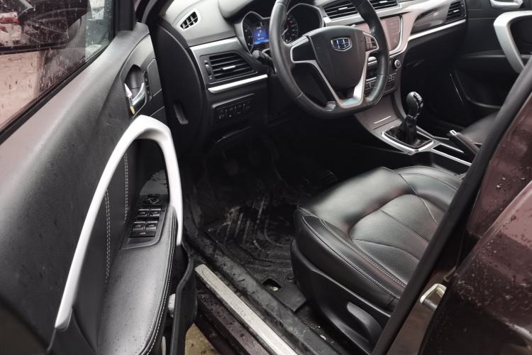 Used Geely Auto Emgrand 2017 Sedan Million Edition 1.5L Manual - Upward Version Driver Seat