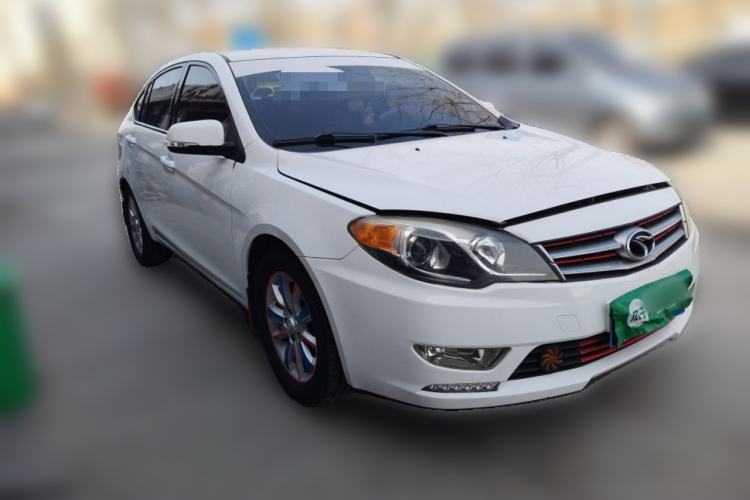 Used Soueast V5 Lingzhi 2014 1.5L Manual Comfort Model Front Right 45 Deg