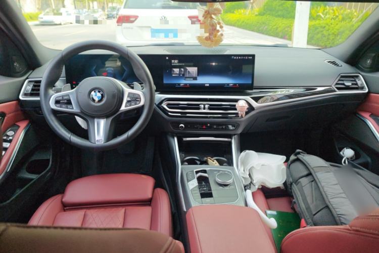 Used BMW 3 Series 2023 325i M Sport Night Edition Package Center Console