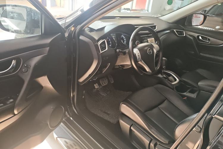 Used Nissan X-Trail 2014 2.0L CVT Comfort Edition 2WD
