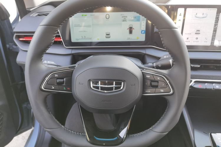 Used Geely Auto Binray 2024 Binrui COOL 1.5T DCT Longteng Edition Steering Wheel