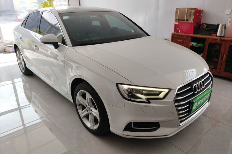 Used Audi A3 2020 Restyled Limousine 35 TFSI Ambition Version China VI
