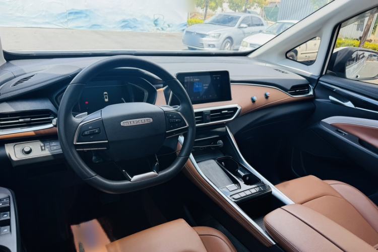 Used SAIC MAXUS G50 2021 1.5T Automatic Comfort Touring B Interior 3