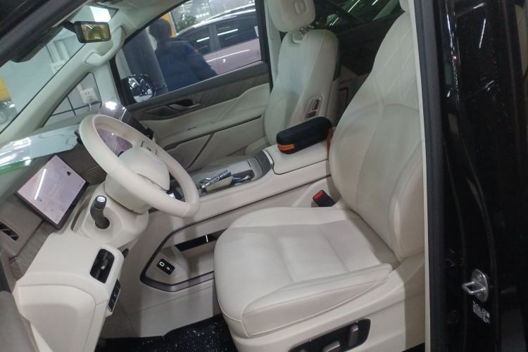 Used Wey Gaoshan 2025 Four-Wheel Drive Alpine 9 Left Front Seat