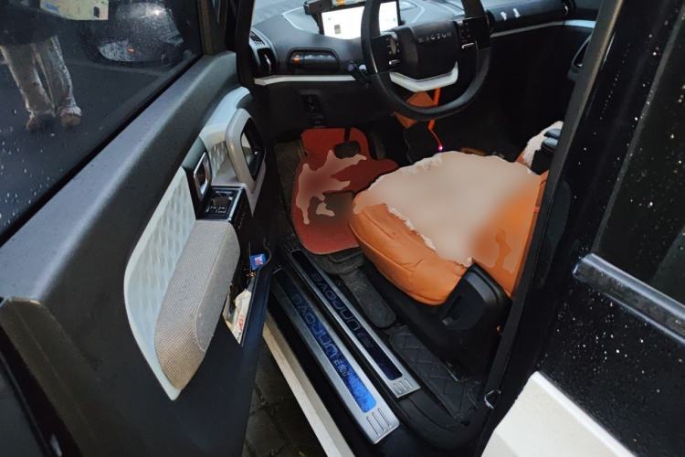 Used Baojun E300 2020 Interstellar Future Edition