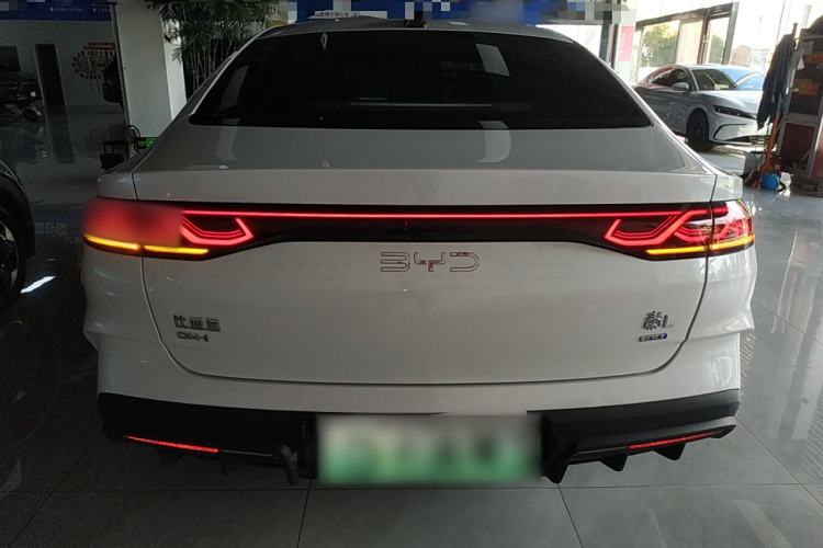 Used BYD Qin L 2025 DM-i Smart Drive 120KM Leading Model