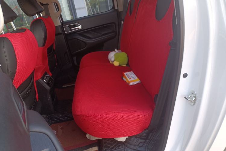 Used Great Wall Poer 2023 2.0T Passenger Version Automatic Gasoline Four-Wheel Drive Comfort Trim – GW4C20B Left Rear Seat