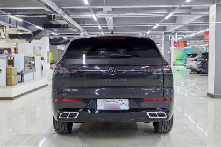 Used Volkswagen Tavendor 2023 380TSI Four-Wheel Drive R-Line First Edition Exterior 4