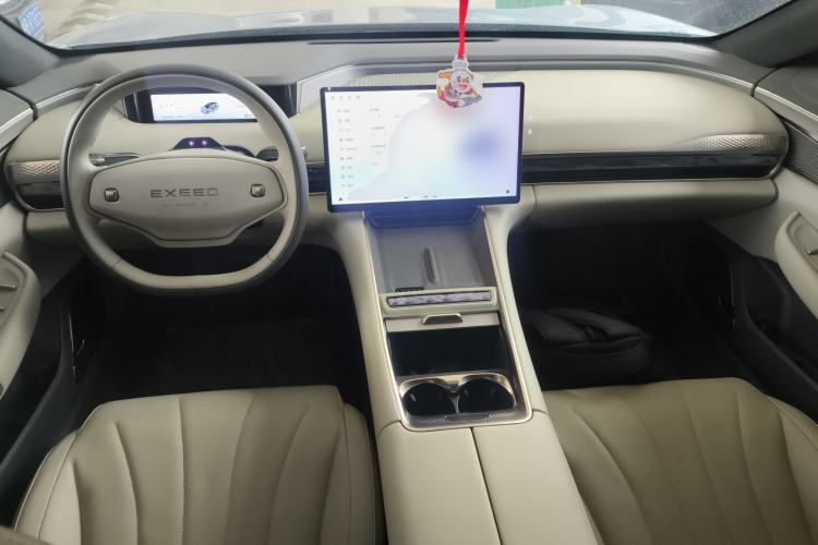 Used EXEED Star Era ES 2024 Max Long-Range Version Center Console