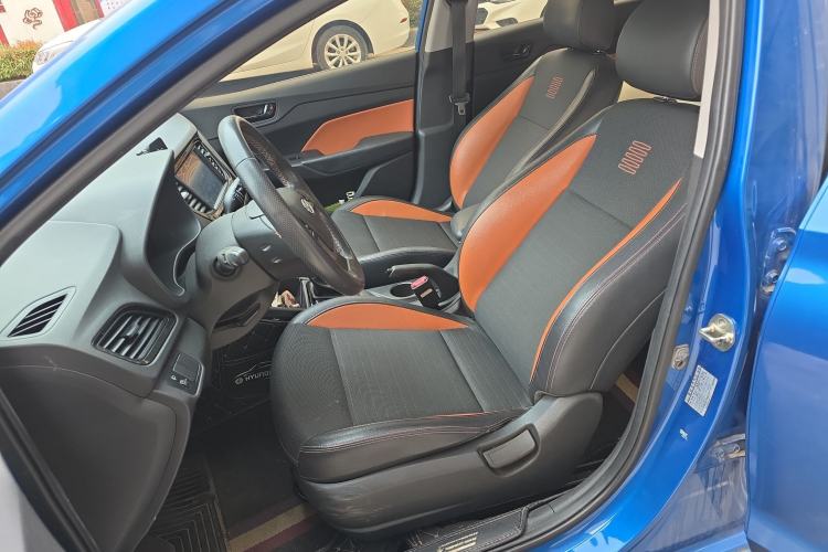 Used Hyundai Verna RV 2017 1.4L Automatic Sport Version National Emission Standard V
