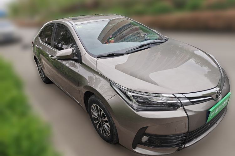 Used Toyota Corolla 2018 1.2T S-CVT GL-i Zhihui Edition Front Right 45 Deg