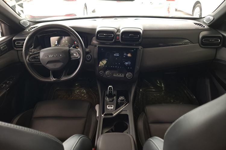 Used Lynk & Co 03 2022 1.5TD DCT JingPro Center Console