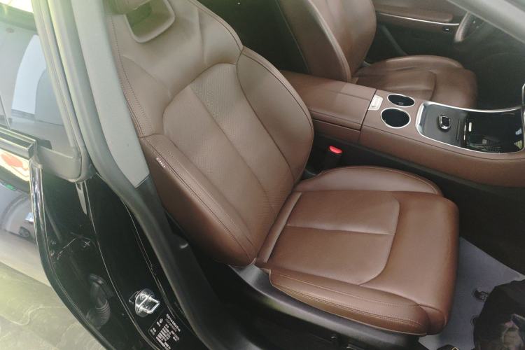 Used Leapmotor C01 2023 Extended-Range 316 Comfort Edition Right Front Seat