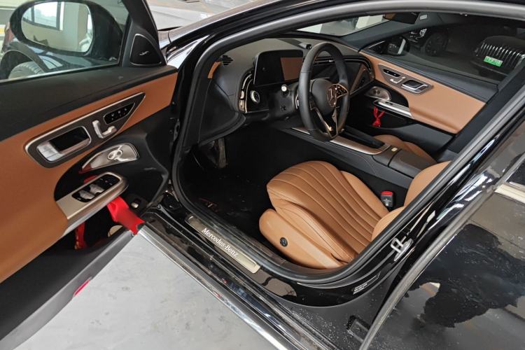 Used Mercedes-Benz E-Class 2024 E 300 L Luxury Model