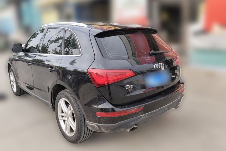 Used Audi Q5 2015 40 TFSI Technology Edition Rear Left 45 Deg