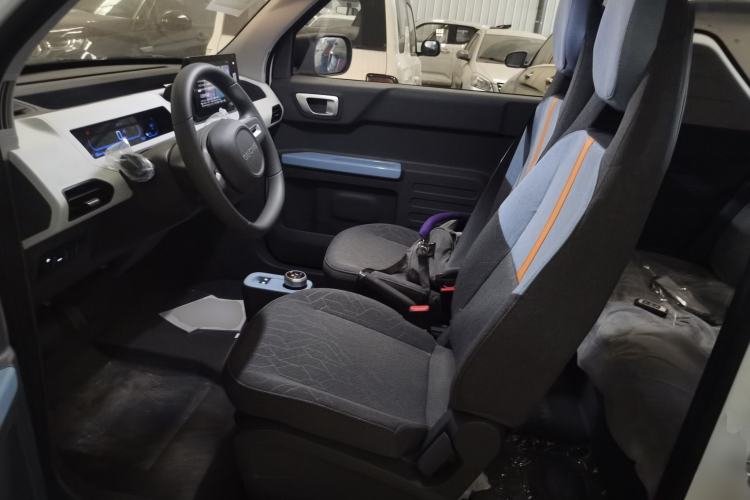 Used Geely Galaxy Panda 2024 Panda Mini 200km Endurance Bear
