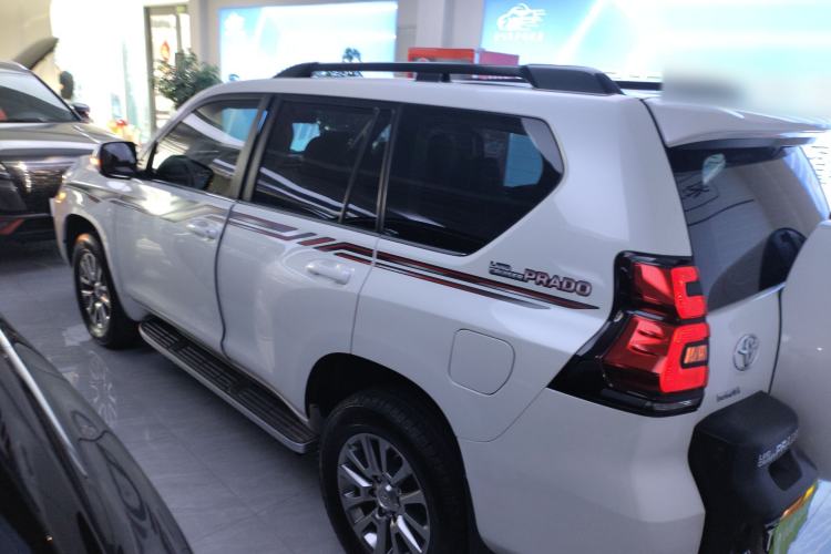 Used Toyota Prado 2018 3.5L Automatic VX NAVI with Rear-Mounted Spare Tire
