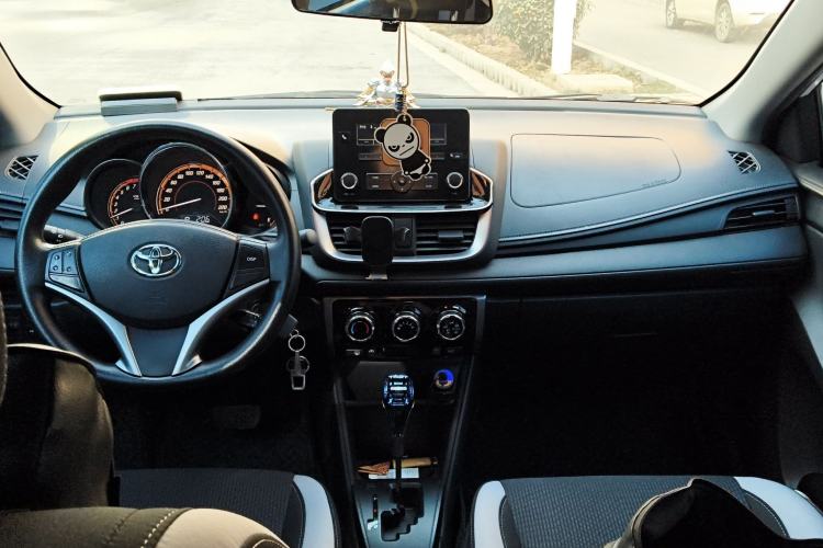 Used Toyota YARiS L Zhi Xuan 2022 X-Trail 1.5L CVT Leading PLUS Edition