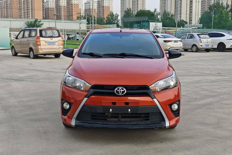Used Toyota YARiS L Zhi Xuan 2015 1.5G Automatic Orange Limited Edition
