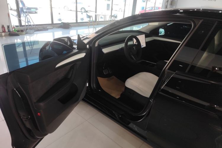 Used Tesla Model Y 2022 Revised Version Long-Range All-Wheel Drive
