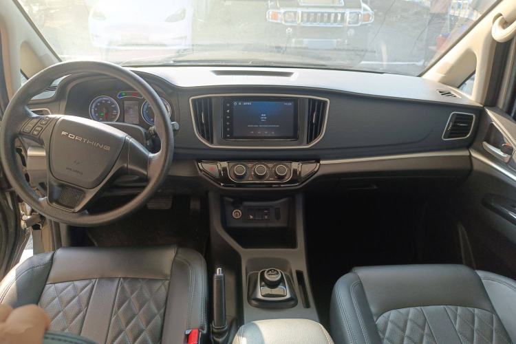 Used FORTHING Lingzhi M5 2022 Standard Edition Luxury 7-Seater