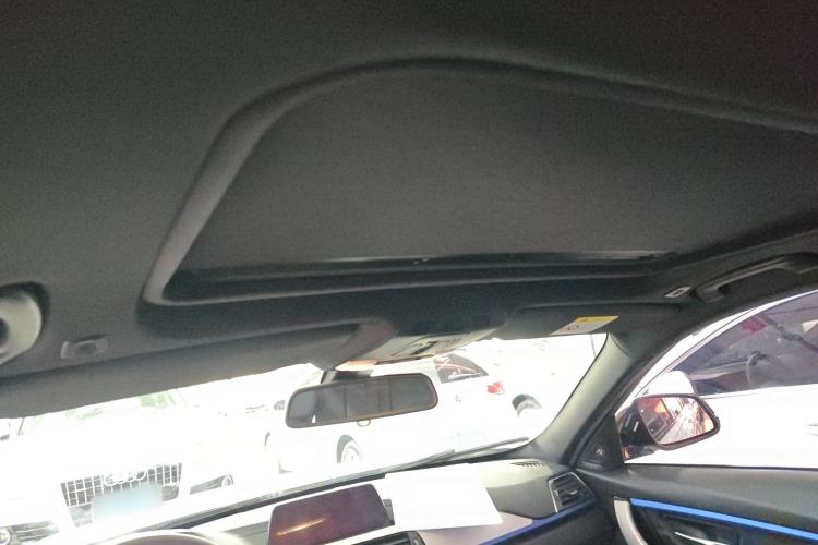 Used BMW 3 Series 2018 320i M Sport Package Headliner