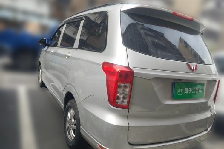 Used Wuling Hongguang 2019 1.5L S Standard Version China VI LAR
