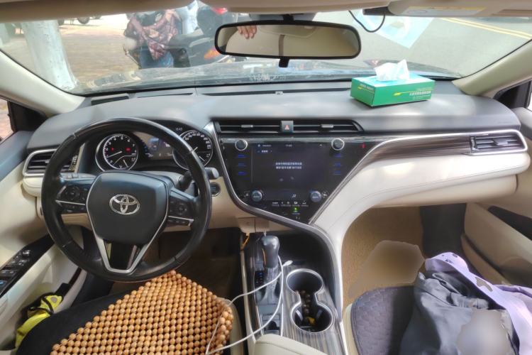 Used Toyota Camry 2019 2.0G Luxury Edition China VI Standard
