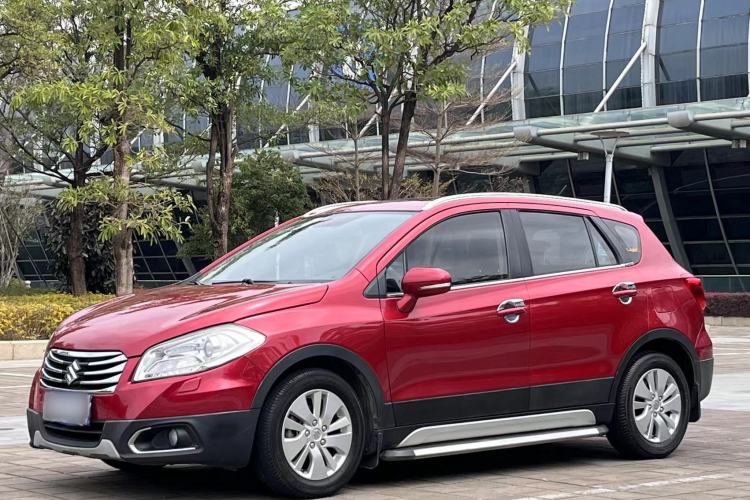 Used Suzuki S-Cross 2014 1.6L CVT Two-Wheel Drive Elite Version
