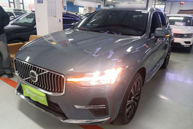 Used Volvo XC60 2022 B5 4x4 Smart Luxury Edition